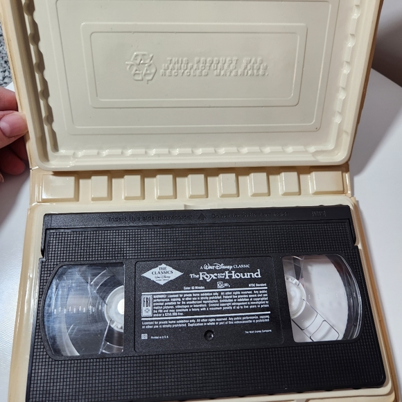 Disney Black Diamond Classics The Fox and the Hound VHS Tape - Picture 8 of 9